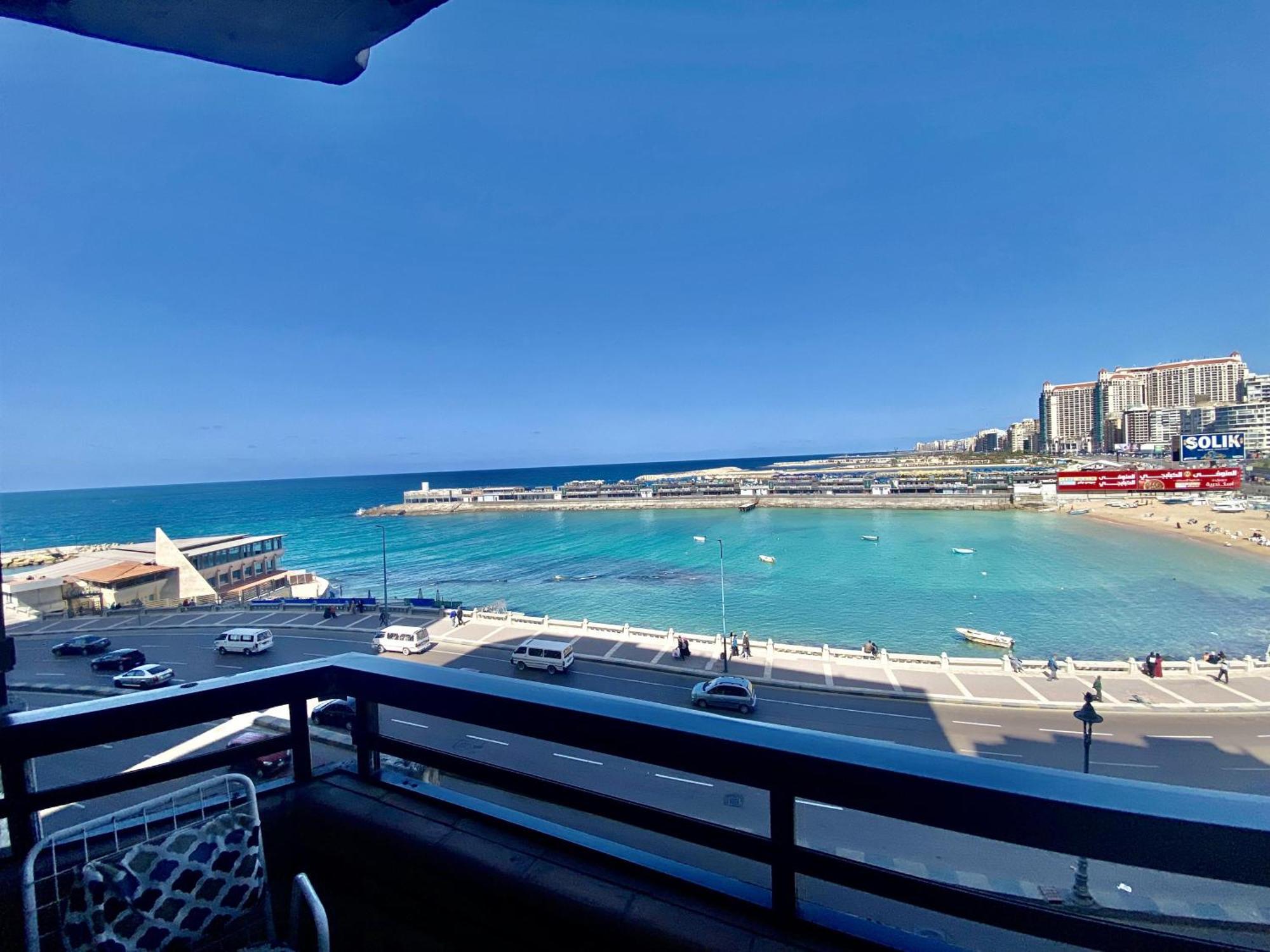 Alexandria Luxury Apartments Gleem 3 Direct Sea View Exterior photo